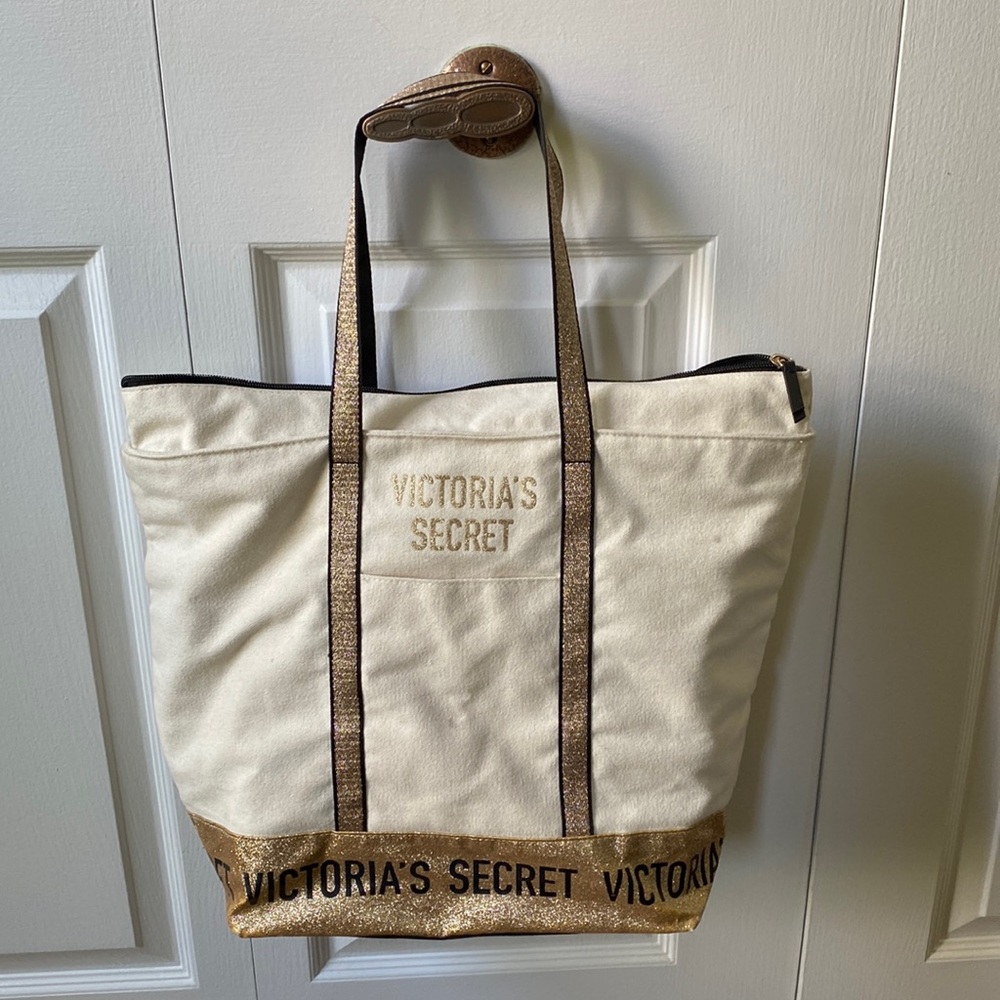 Victoria’s Secret Tote bag